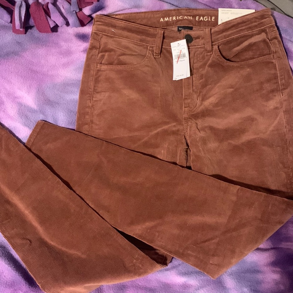 AEO Brown Corduroy High-Rise Jeans (nwt)